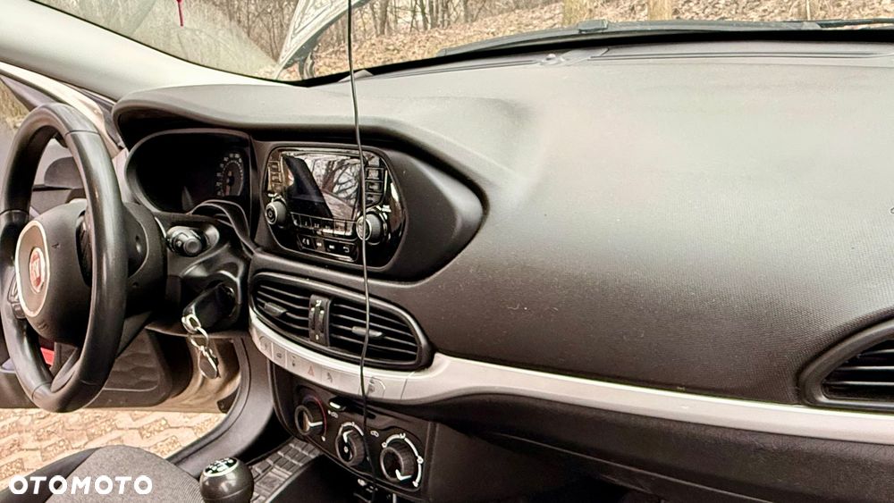 Fiat Tipo 1.4 16V Lounge - 11