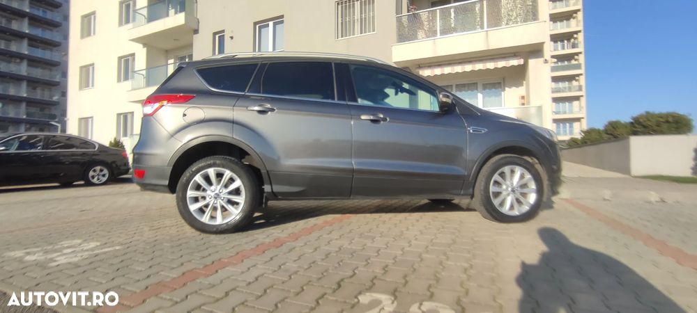 Ford Kuga ver-2-0-tdci-powershift-4wd-trend - 2