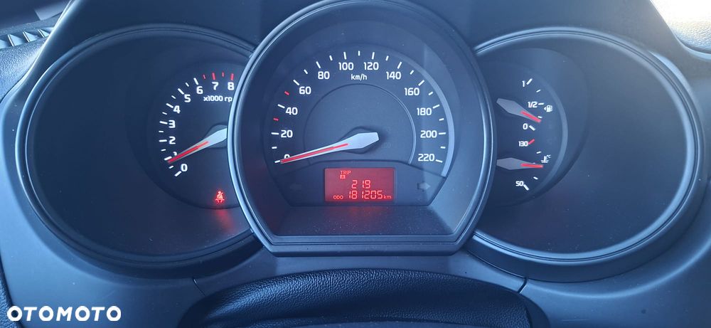 Kia Rio 1.2 Attract - 16