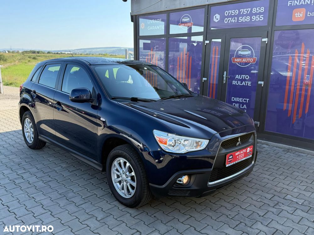 Mitsubishi ASX - 8