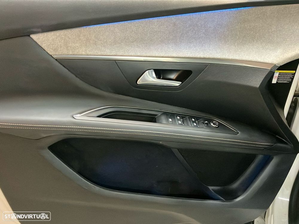 Peugeot 3008 - 22