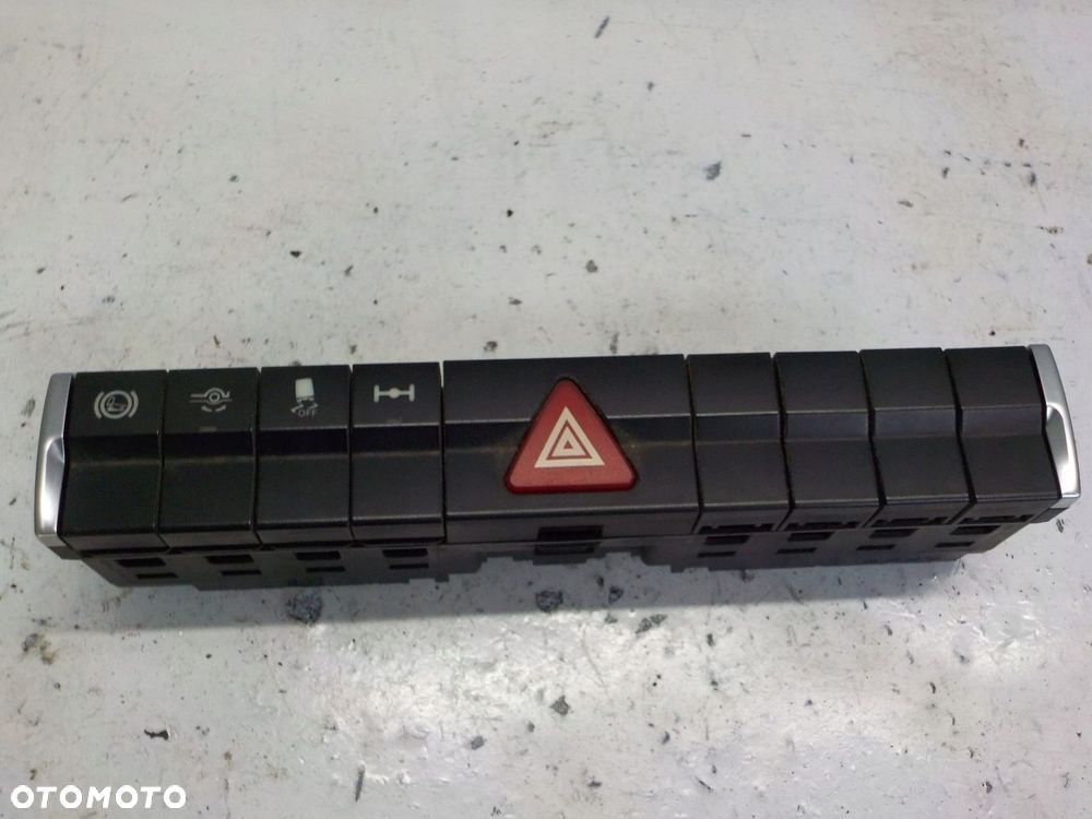 ACTROS MP4 PANEL ŚWIATEŁ AWARYJNYCH