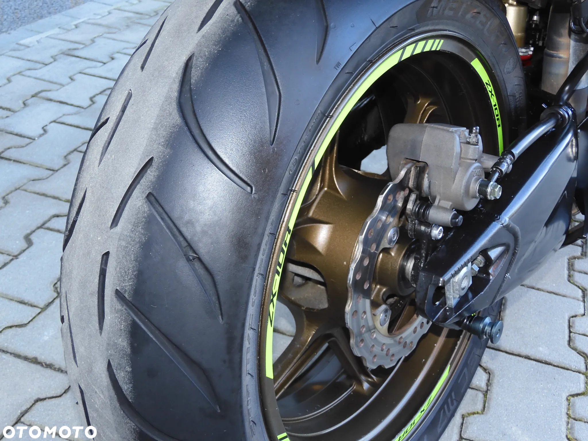 Kawasaki Ninja - 13