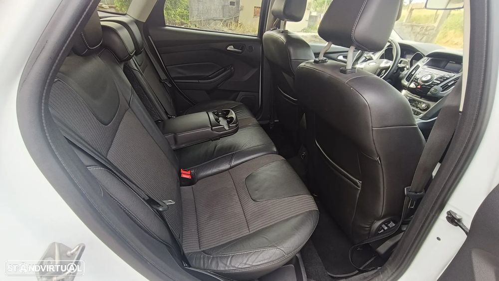 Ford Focus SW 1.6 TDCi Titanium - 9