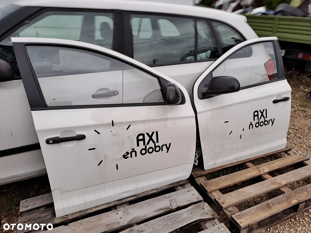 Hyundai I20 I FL 5D drzwi błotniki maska klapa bagaznika kod lakieru PHW - 5