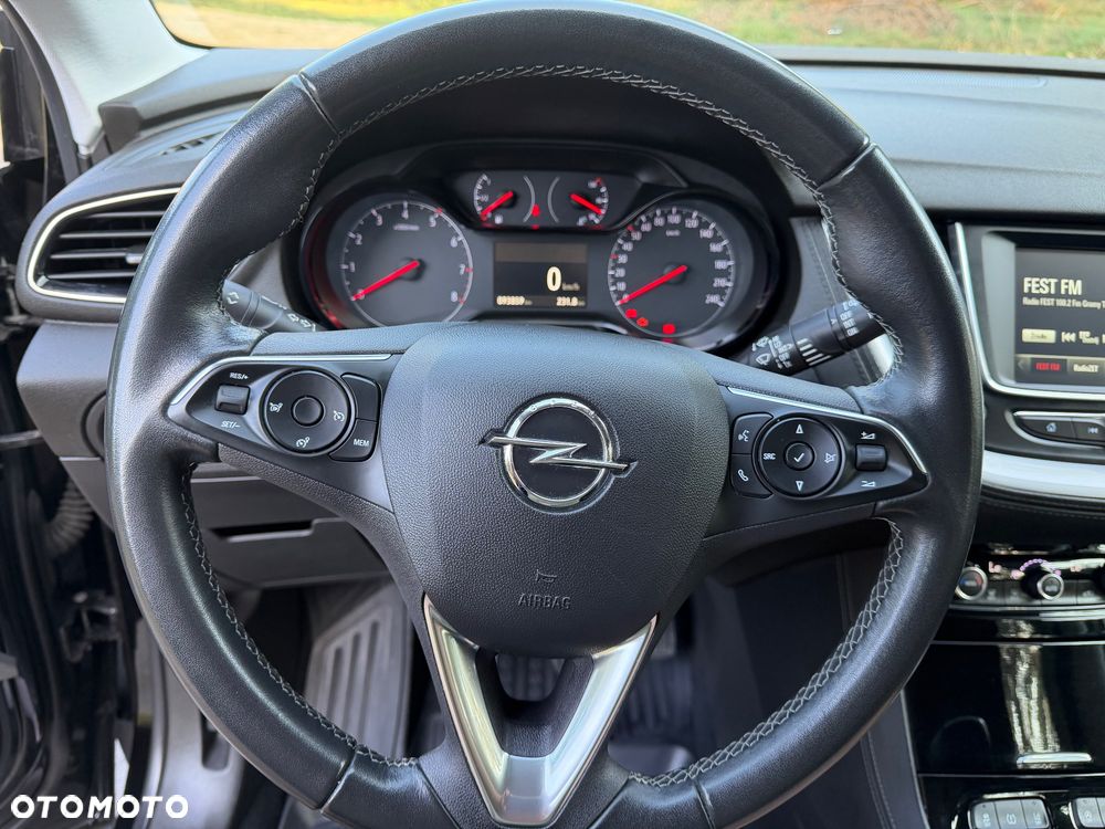 Opel Grandland X - 12