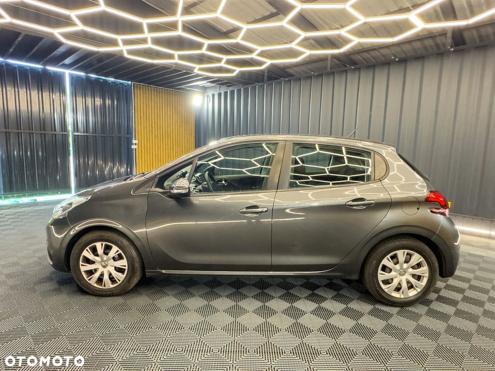 Peugeot 208 1.2 PureTech Allure - 10