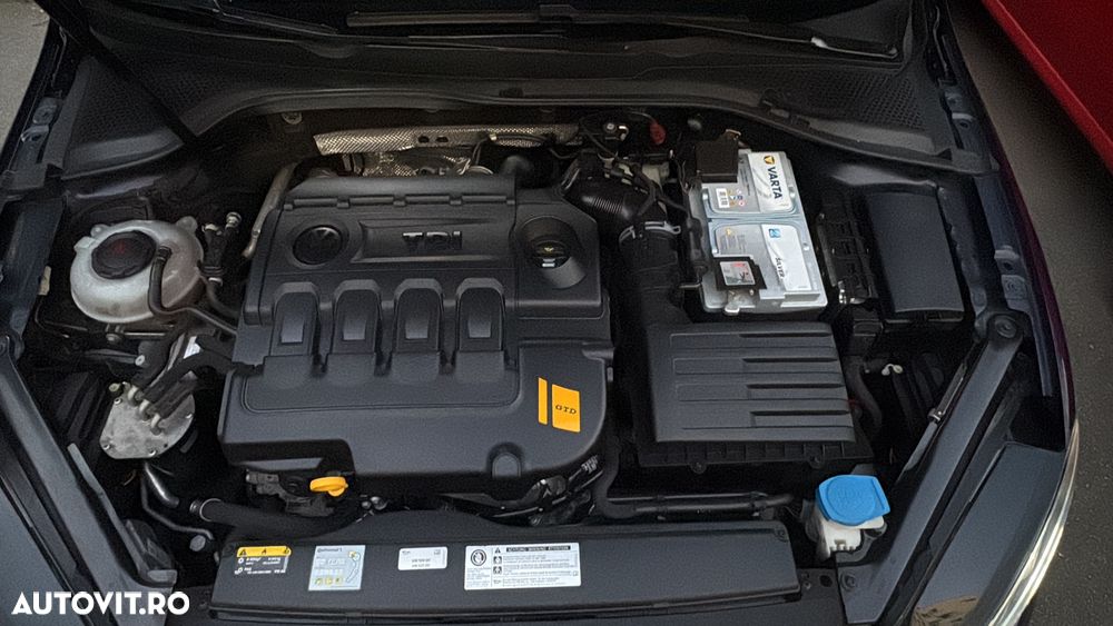 Volkswagen Golf 2.0 TDI DPF BMT DSG GTD - 5
