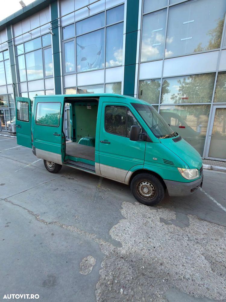 Mercedes-Benz Sprinter 208 CDI - 4