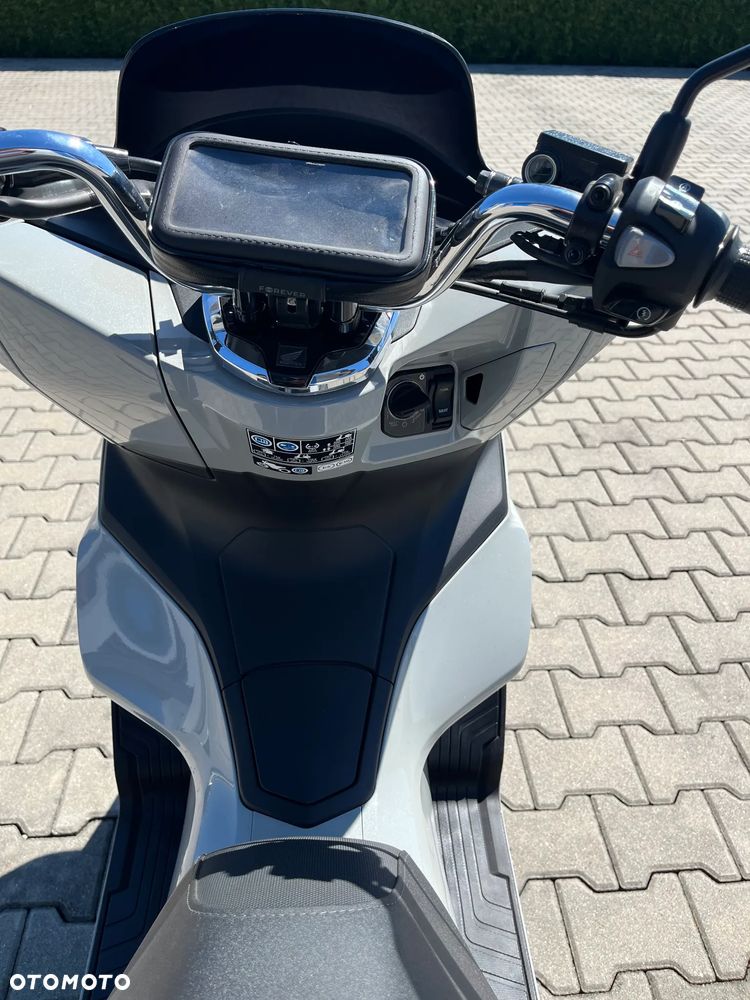 Honda PCX - 7