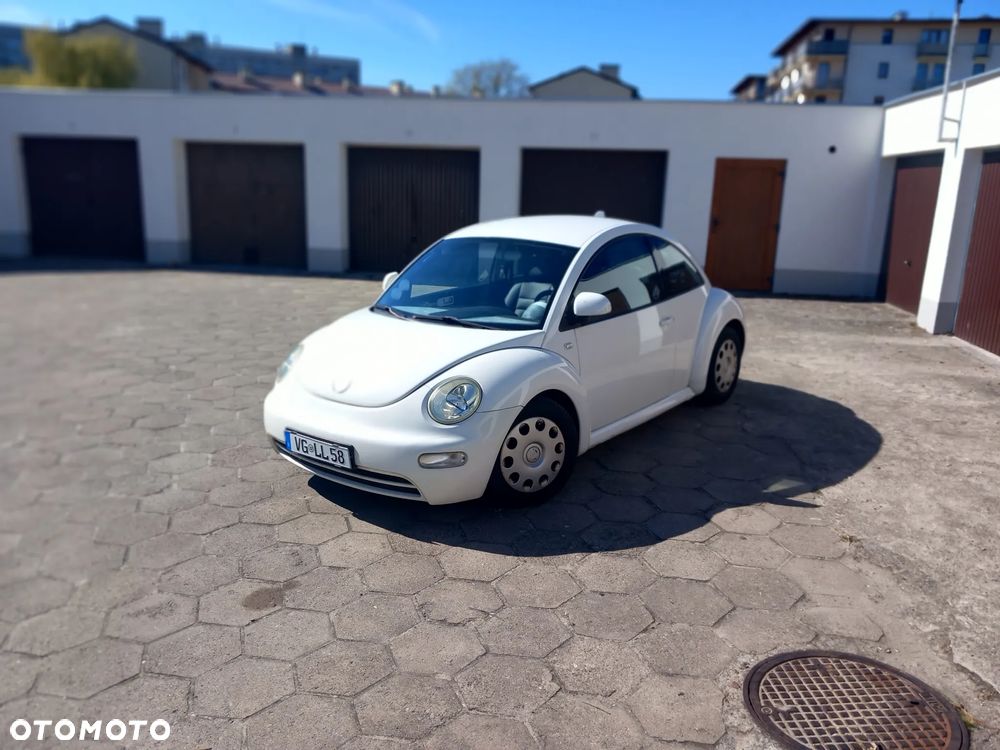 Volkswagen New Beetle 1.6 Coastal - 15