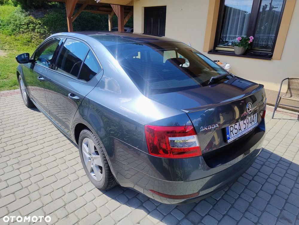 Skoda Octavia 1.5 TSI ACT Ambition - 4