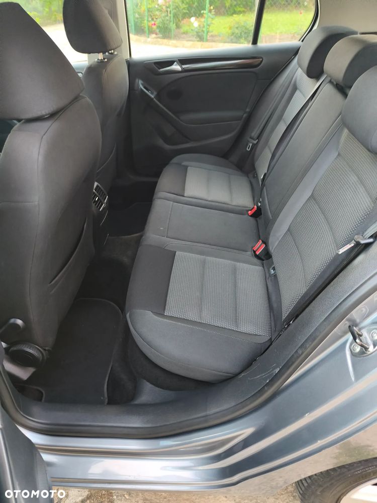 Volkswagen Golf 2.0 TDI DPF Comfortline - 6