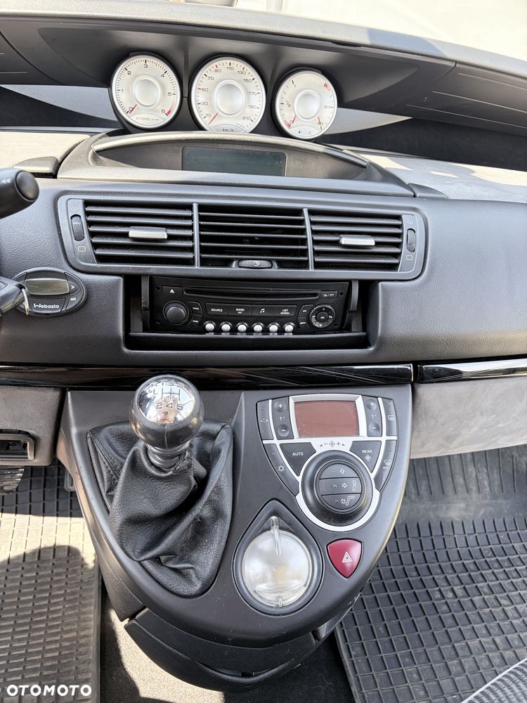 Citroën C8 - 7