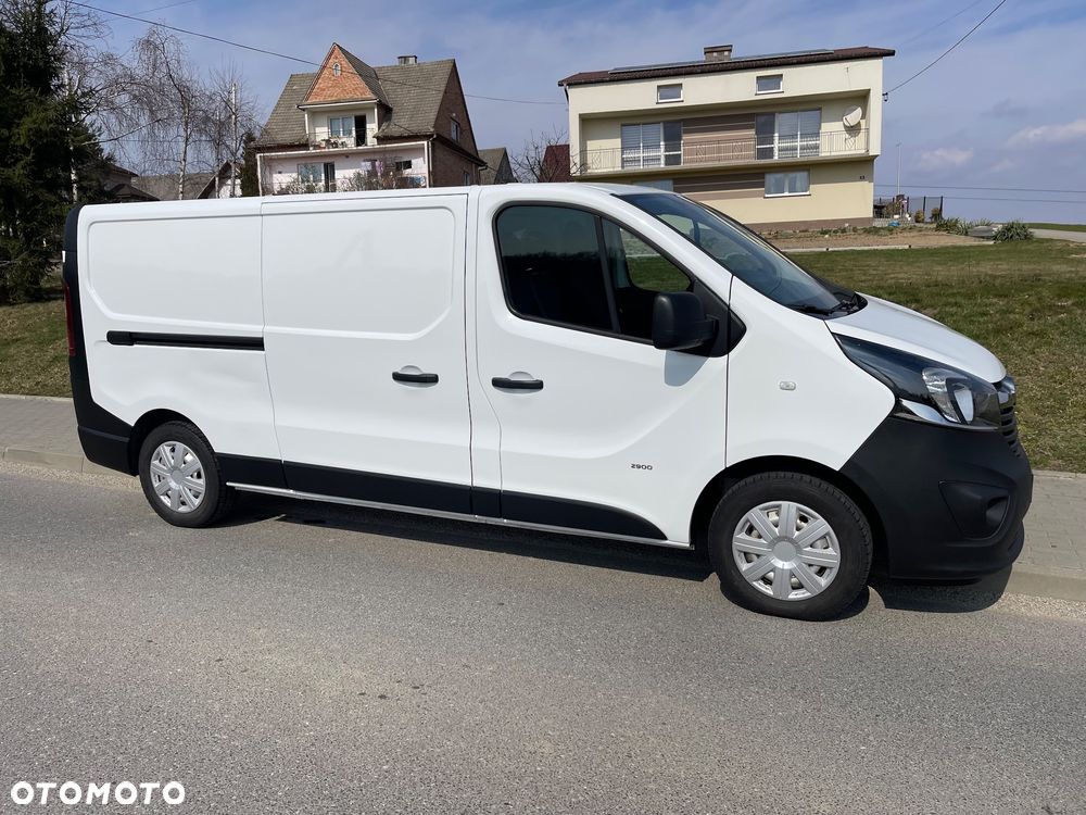 Opel Vivaro - 2