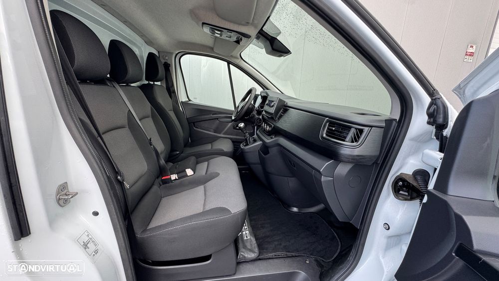 Renault Trafic 2.0 dCi L1 H2 Fase III - 9