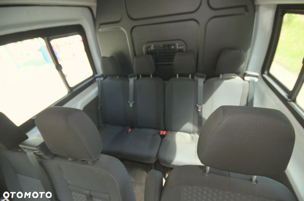 Ford Transit - 11