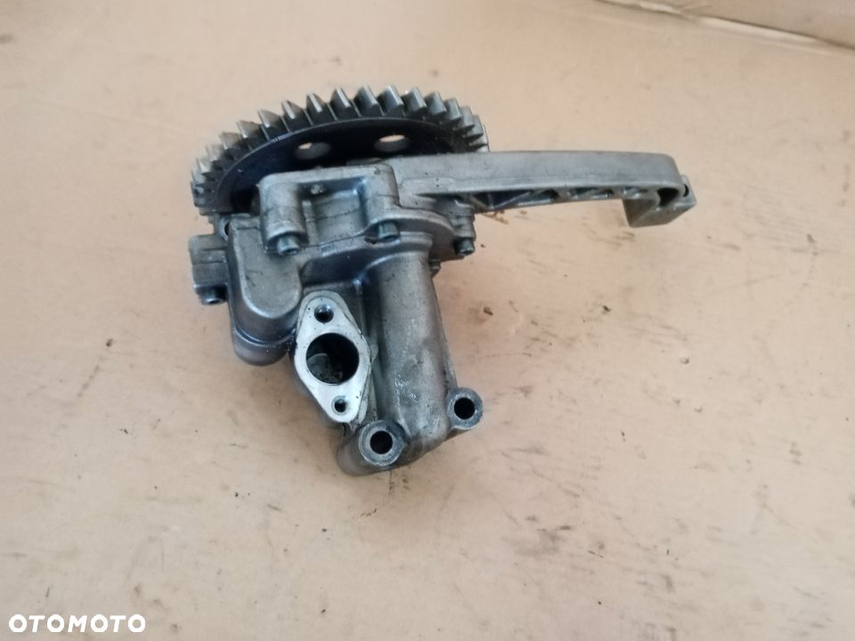 Pompa oleju VW Touareg 2.5 TDI 070115105A 070115153 - 5