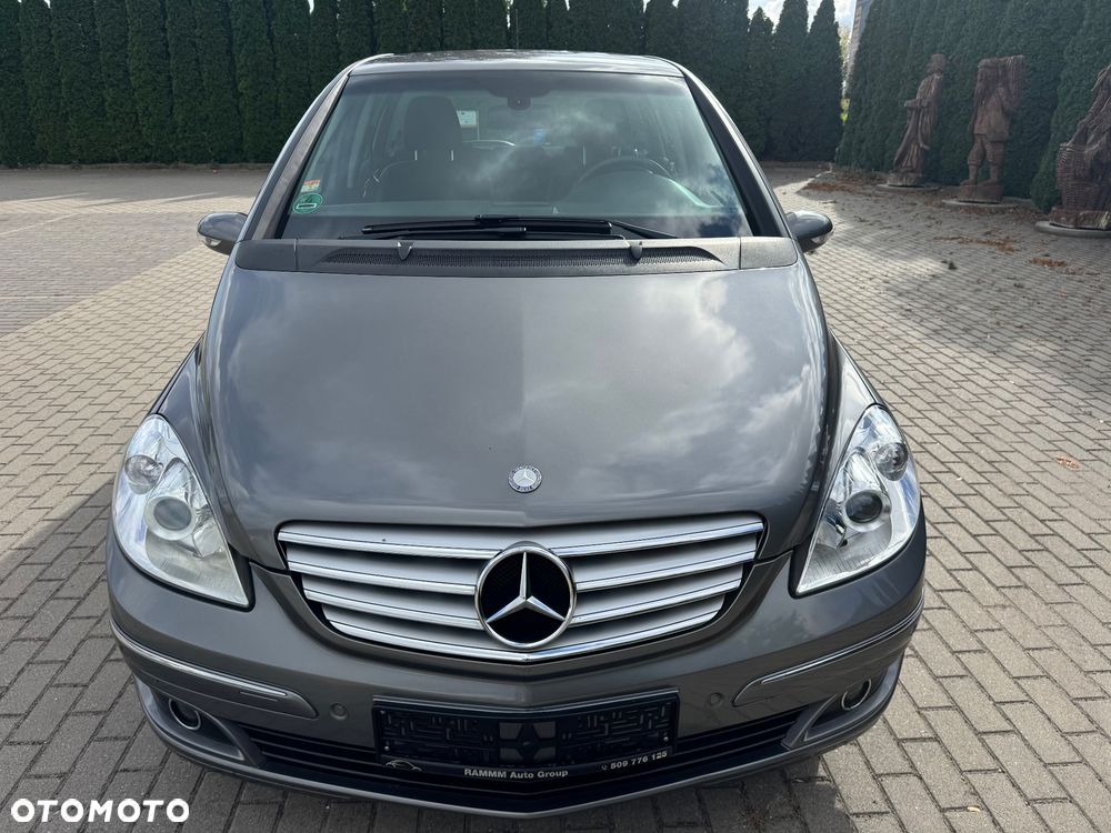 Mercedes-Benz Klasa B 170 Autotronic Special Edition - 4