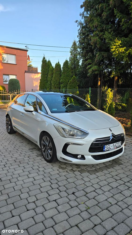 Citroën DS5 2.0 HDi Pure Pearl - 1