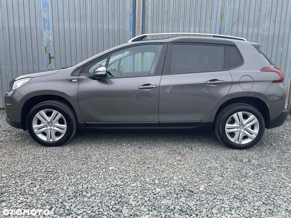 Peugeot 2008 1.2 Pure Tech Allure S&S - 7