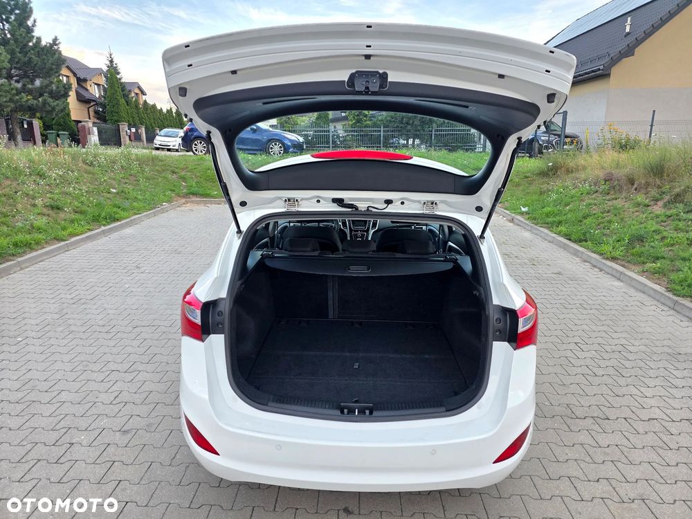 Hyundai i30 - 13