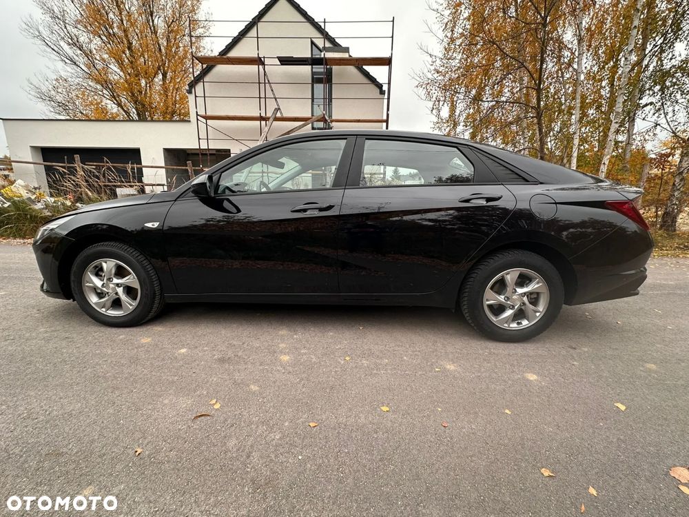 Hyundai Elantra 1.6 Modern CVT - 6