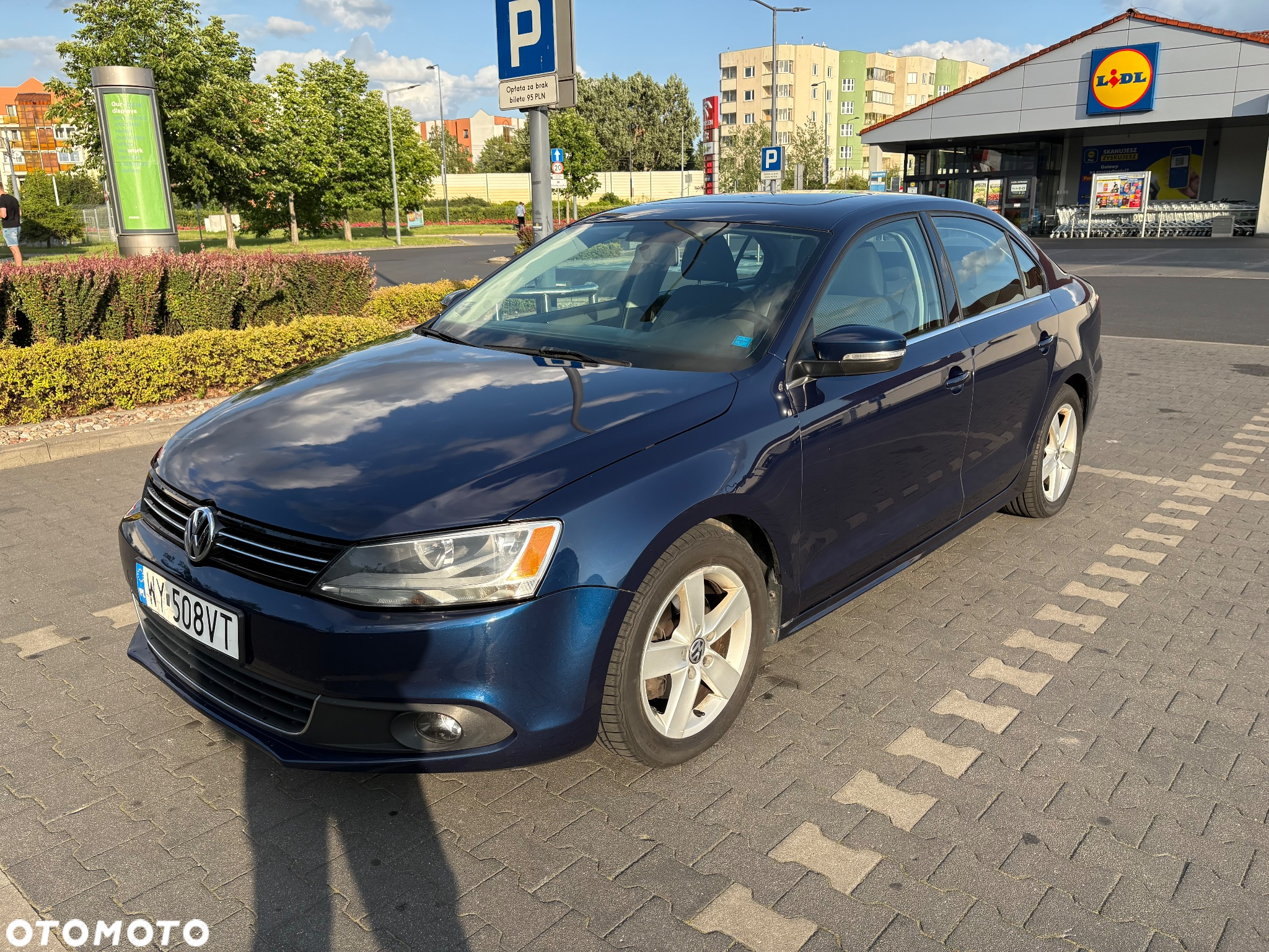 Volkswagen Jetta 1.8T SE - 7