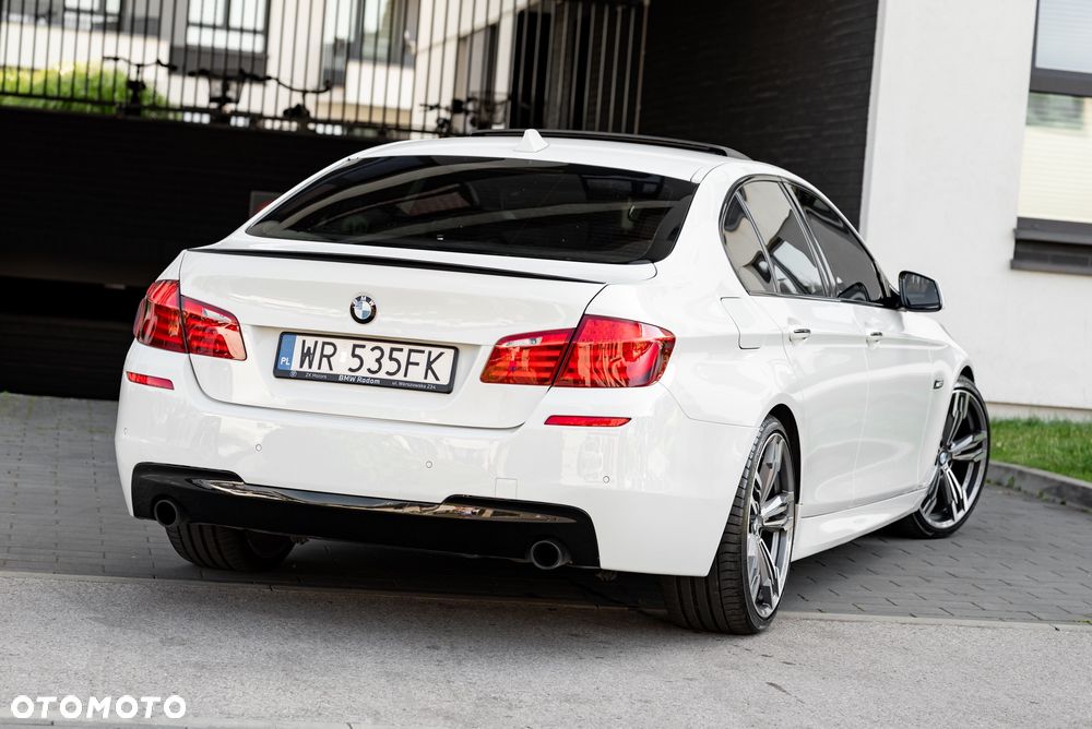 BMW Seria 5 535d xDrive Sport-Aut - 13