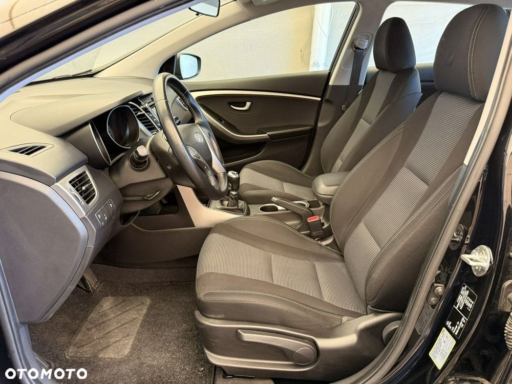 Hyundai i30 1.4 Fifa World Cup Edition - 11