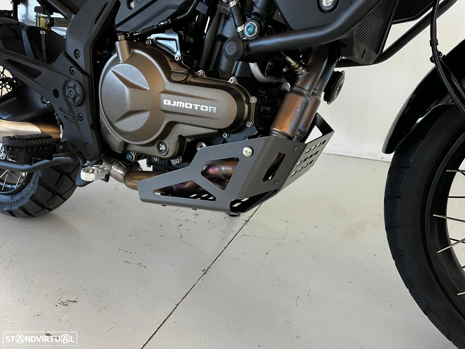 QJ Motor SRT 600SX - 18