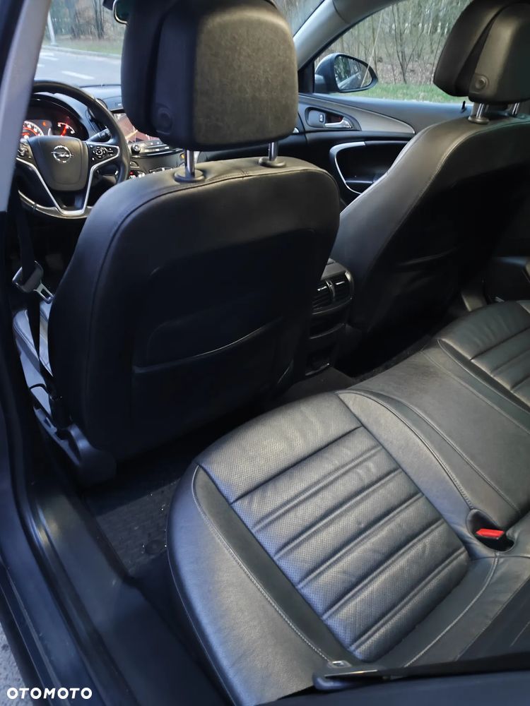 Opel Insignia - 18