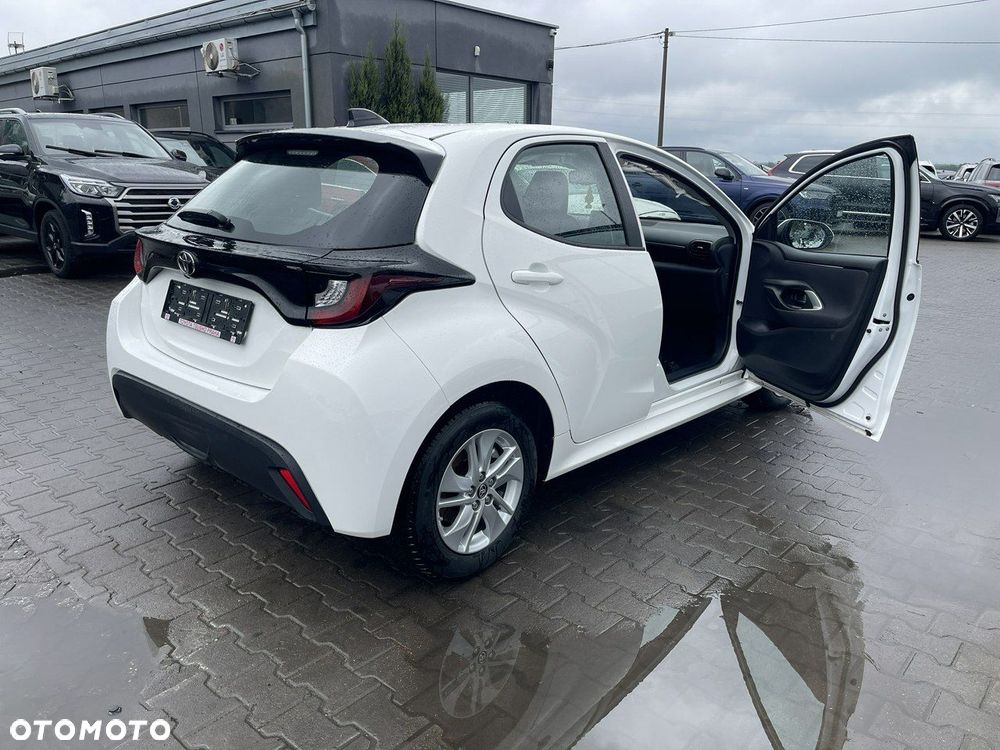 Toyota Yaris Hybrid 1.5 Active - 4