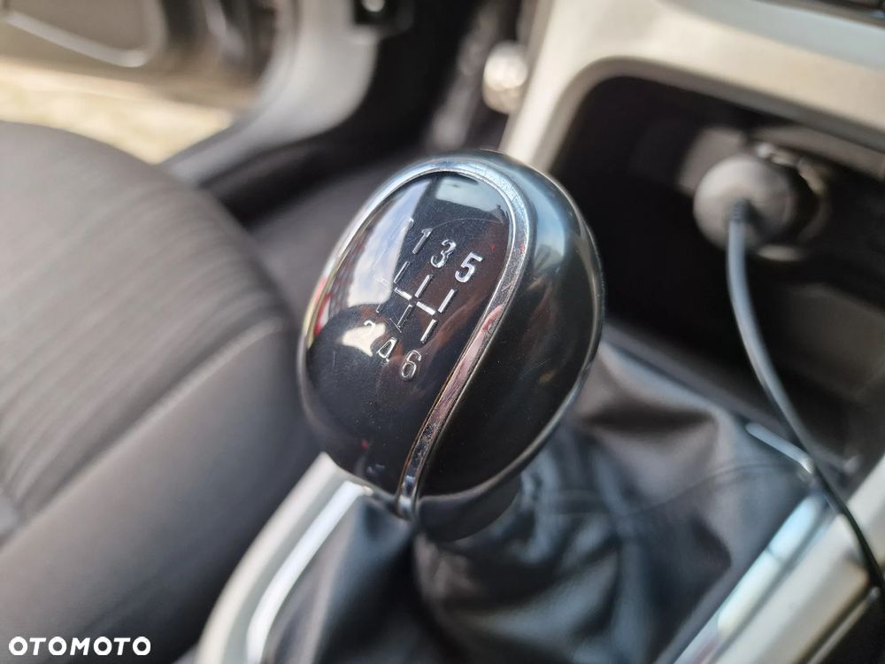 Opel Astra 1.7 CDTI DPF Design Edition - 14