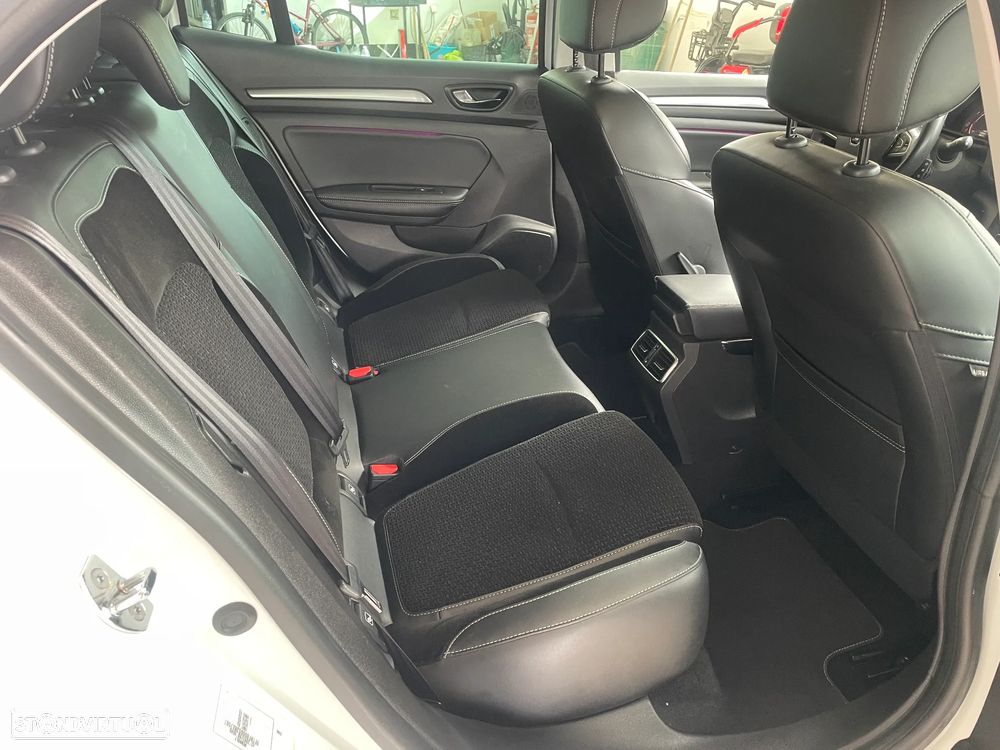 Renault Mégane ENERGY TCe 130 INTENS - 17