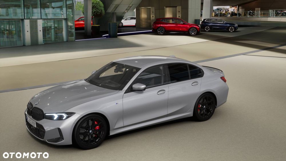 BMW Seria 3 330d xDrive mHEV - 3