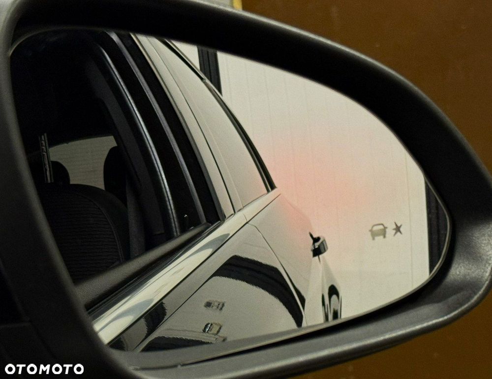 Opel Insignia 2.0 CDTI automatik Business Innovation - 31