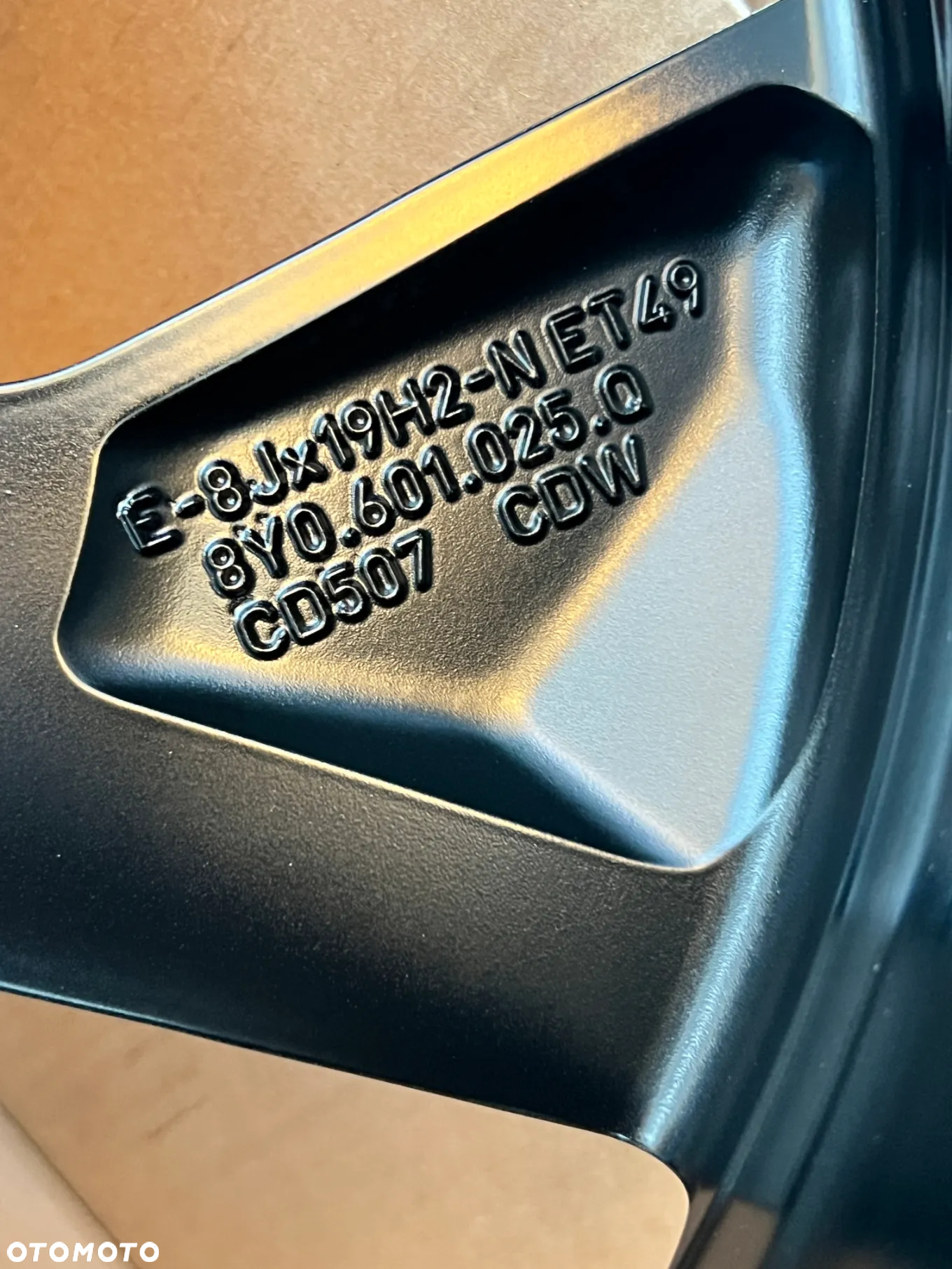 Felgi Audi A3 S3 8y0 19'' Audi Sport - 11