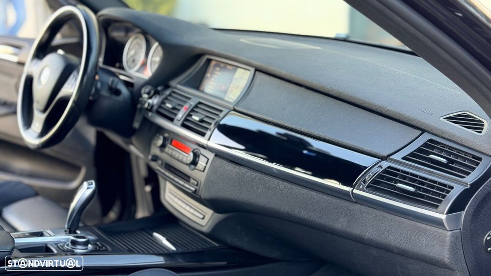 BMW X5 30 d xDrive Pack M - 9