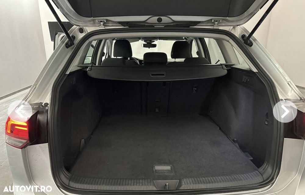 Volkswagen Golf 2.0 TDI SCR Life - 12