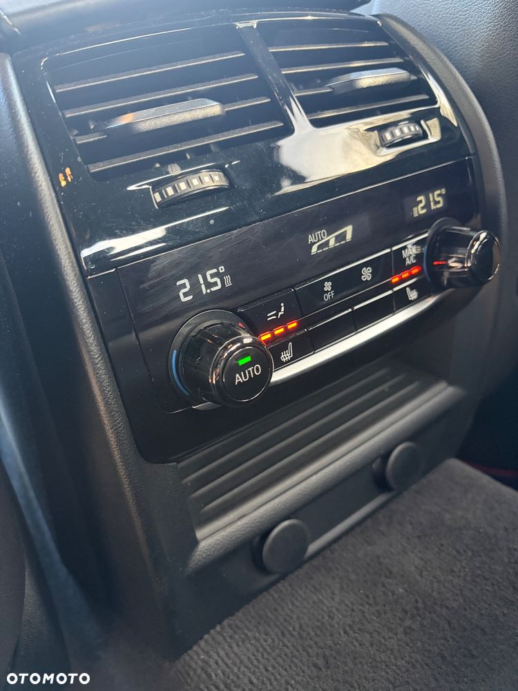 BMW Seria 5 M550i xDrive sport - 16