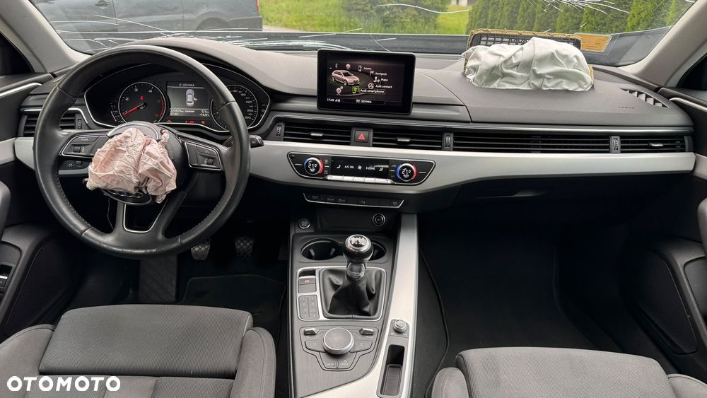 Audi A4 Avant 2.0 TDI Design - 8