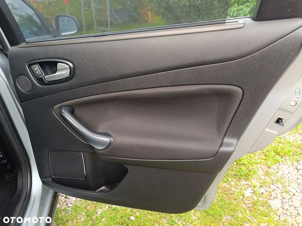 Ford Mondeo 2.0 T Titanium S MPS6 - 32