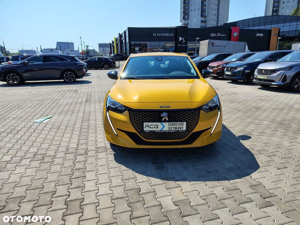 Peugeot 208 - 2
