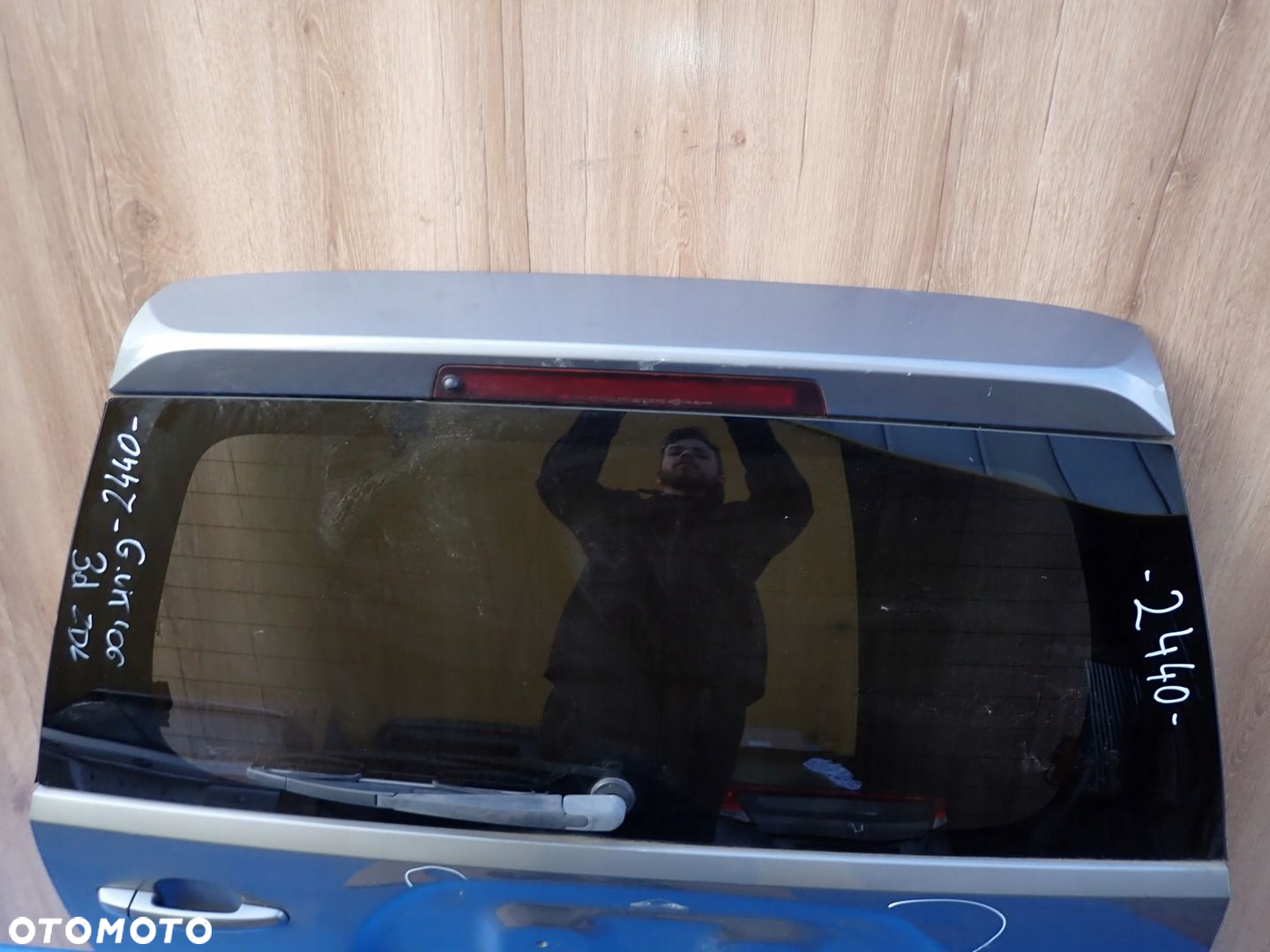 SUZUKI GRAND VITARA 06- KLAPA BAGAŻNIKA SZYBA TYŁ - 2