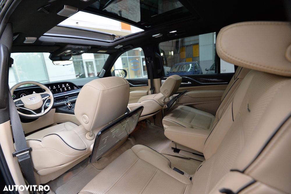 Cadillac Escalade ESV 6.2 V8 AWD AT Platinum - 23
