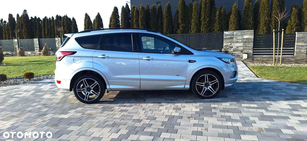 Ford Kuga 2.0 TDCi 4x4 ST-Line - 6