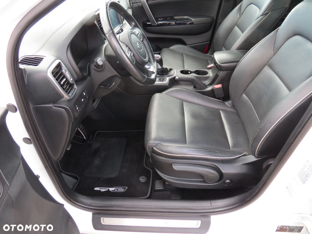 Kia Sportage 1.6 T-GDI AWD GT LINE - 29