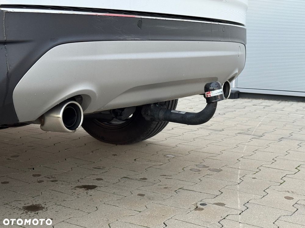 Ford Kuga 2.0 TDCi 2x4 Trend - 25