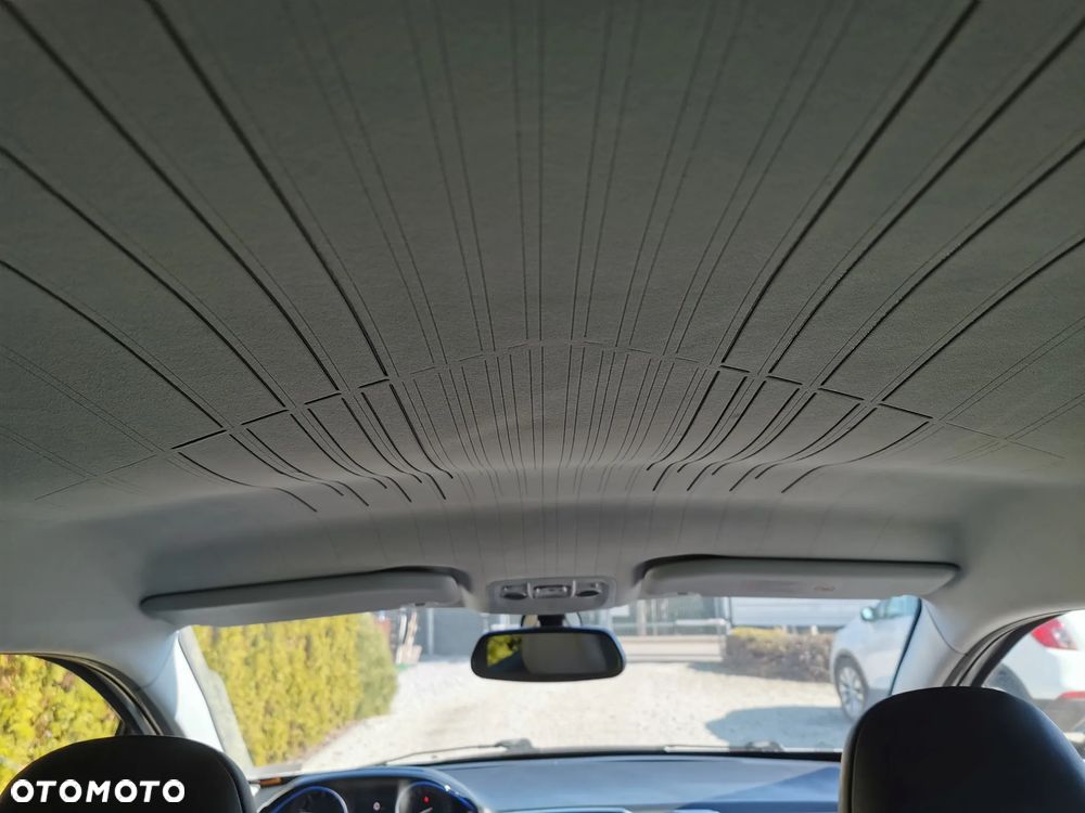 Peugeot 2008 e-HDi FAP 115 STOP & START Allure - 18